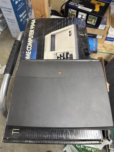 Vintage Apple Macintosh PowerBook 1400cs Laptop - USED - Picture 4 of 4