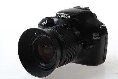 CANON EOS 1100D mit EF-S 18-55mm f/3,5-5,6 IS II - SNr: 073062010380 - Bild 1 von 4