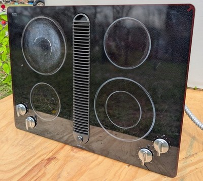 Jenn Air  30  Electric Cooktop JED8430BDB 4-Burner With Downdraft Vent Radiant
