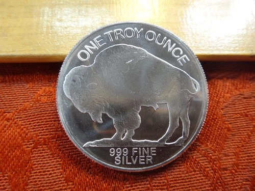Hamilton Mint Buffalo & Indian 1 Oz .999 Silver Bullion Round - No Reserve
