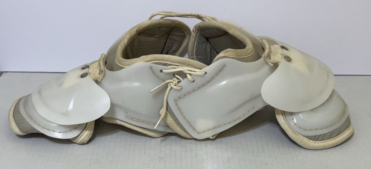 Vintage 1950s Football UNIFORM Helmet Shoulder Pads & Pants FOREMOST / RAWLINGS | eBay Vintage 1950s Football UNIFORM Helmet Shoulder Pads & Pants FOREMOST / RAWLINGS | eBay