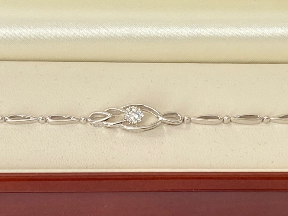 18ct Gold Natural Diamond Bracelet VS Diamonds 18 Carat White Gold 18K - Image 3 of 4