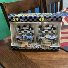 Trevco NASCAR 2002 Collectible Ornament Set Car Racing Checkered Christmas