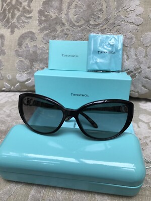 TIFFANY & CO Sexy Cat Eye Sunglasses TF4045 8001/3C Black  display picture 2