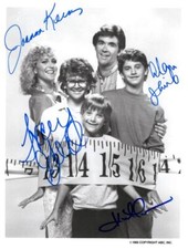 Growing Pains Cast Signed Autograph 7x9 Photo - Alan Thicke Kirk Cameron +2