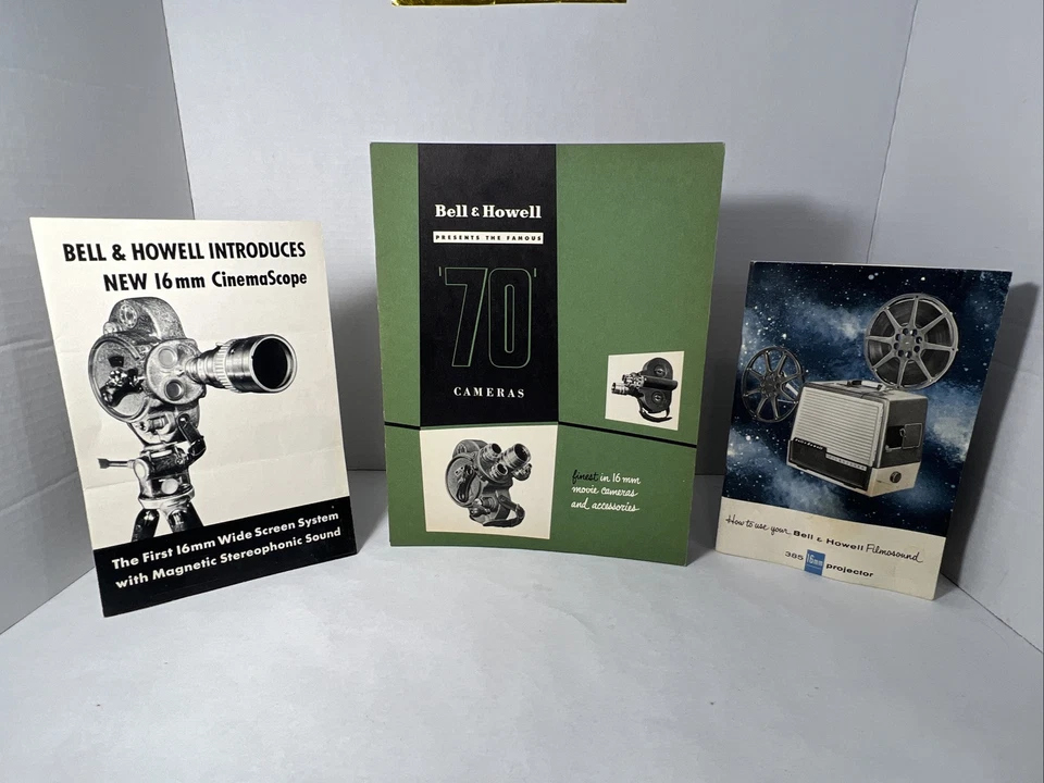 LOTE de 25 catálogos, folletos y manuales de proyectores, cámaras y lentes Bell & Howell Foto 2 de 4