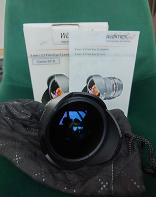 Walimex pro 8mm f/3,5 Fish-Eye II Objektiv für Canon EF-S, manuelle Fokussierung