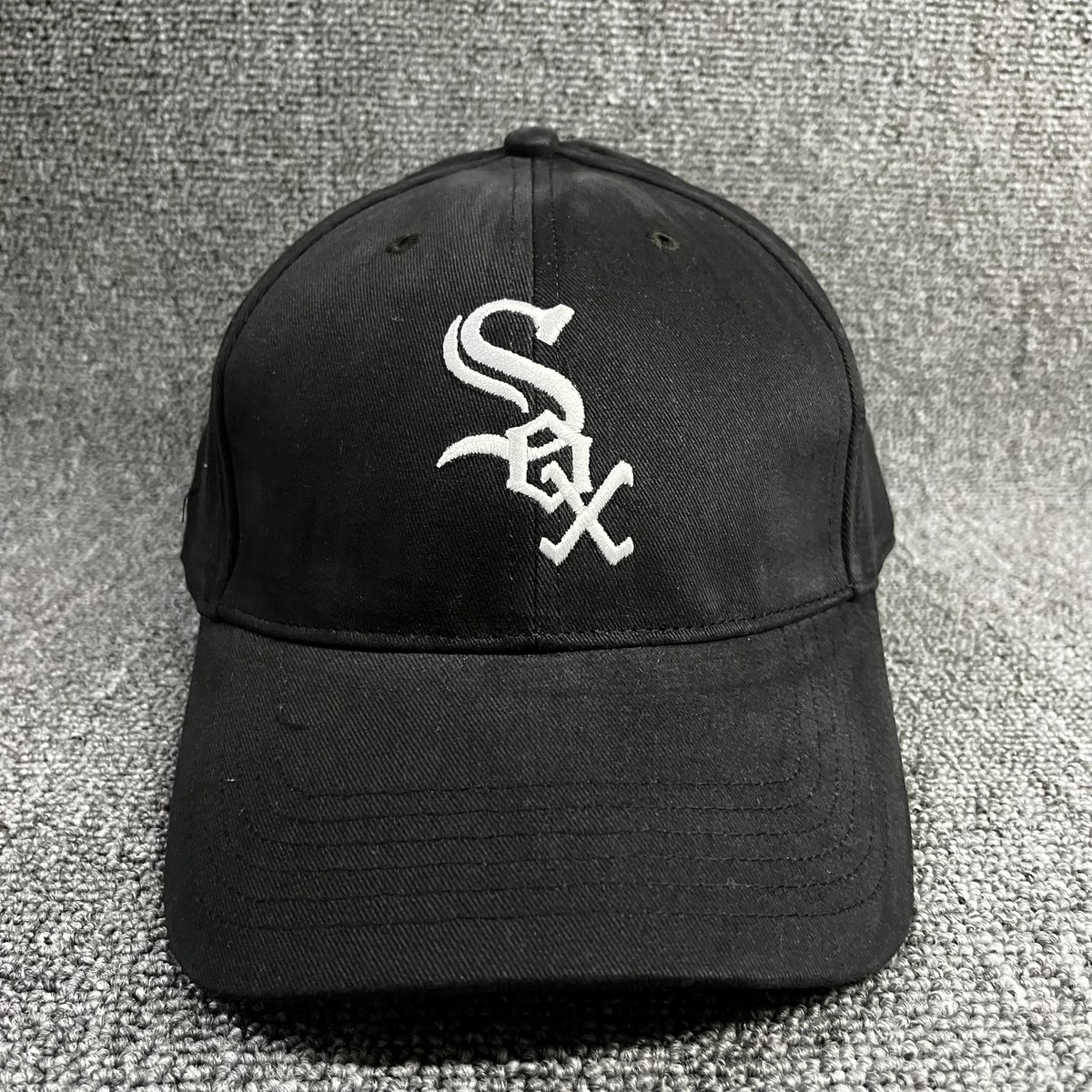 Chicago White Sox MLB Baseball Hat Cap Black White Embroidered OSFM Adjustable