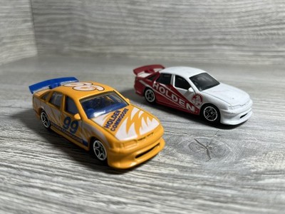 Matchbox Holden VT Commodore V8 Australian Touring Cars LOT OF 2 Hard To Find