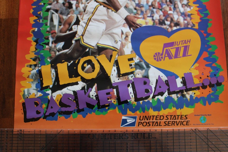 Vintage 1993 "The Mailman" Karl Malone Utah Jazz I LOVE BASKETBALL Poster 19x24 - Image 4 of 4