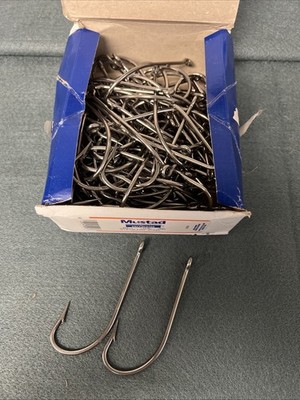 Mustad  Salt Water # 10/0 100Ct Stainless Hook Ref#34007