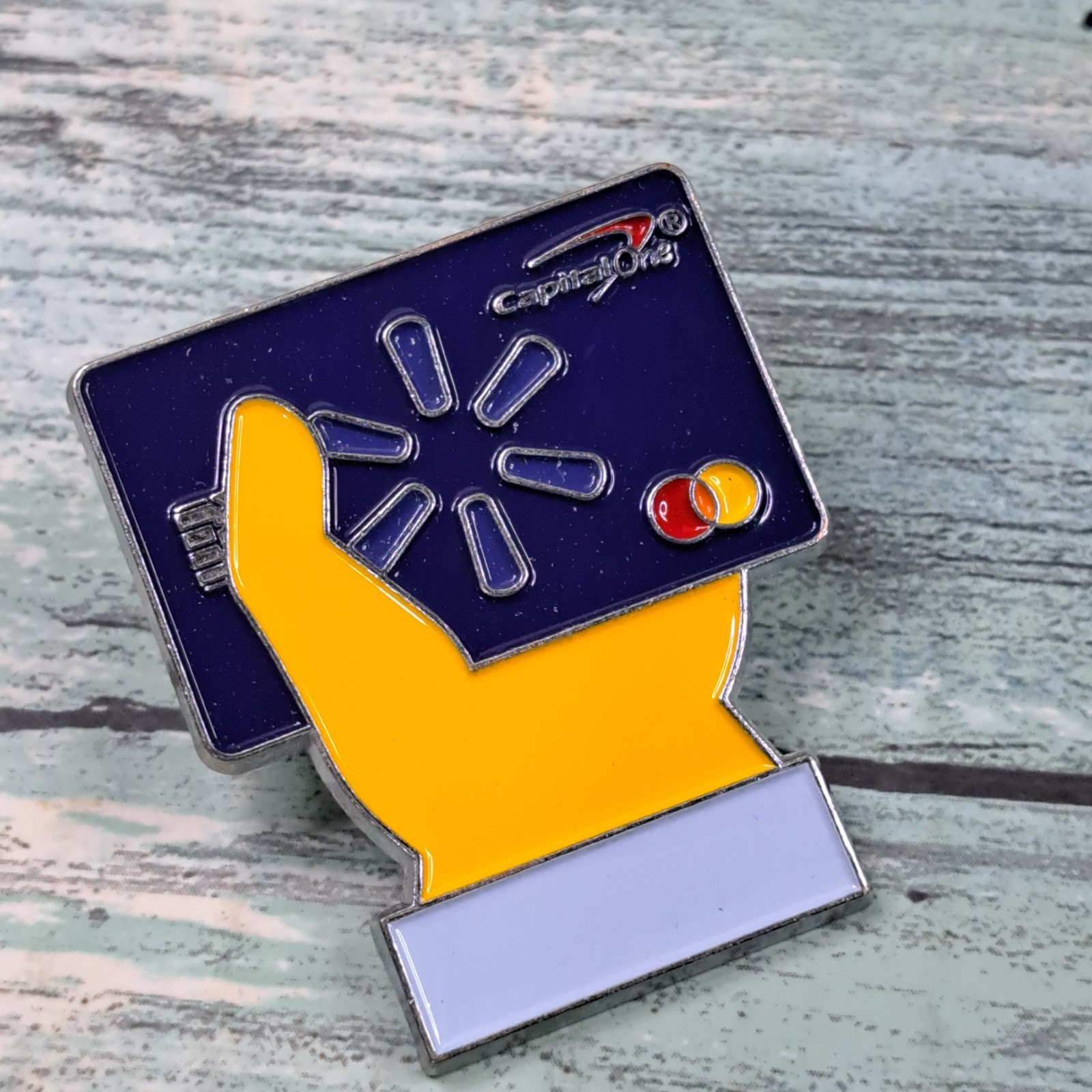 Pin de empleado asociado de Walmart - Tarjeta de crédito Mastercard Spark