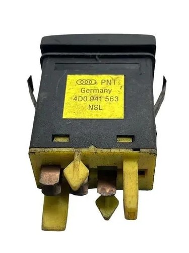 AUDI A4 8D2, B5 Nebelscheinwerferschalter 4D0941563 1.90 Diesel 66kw 24428412
