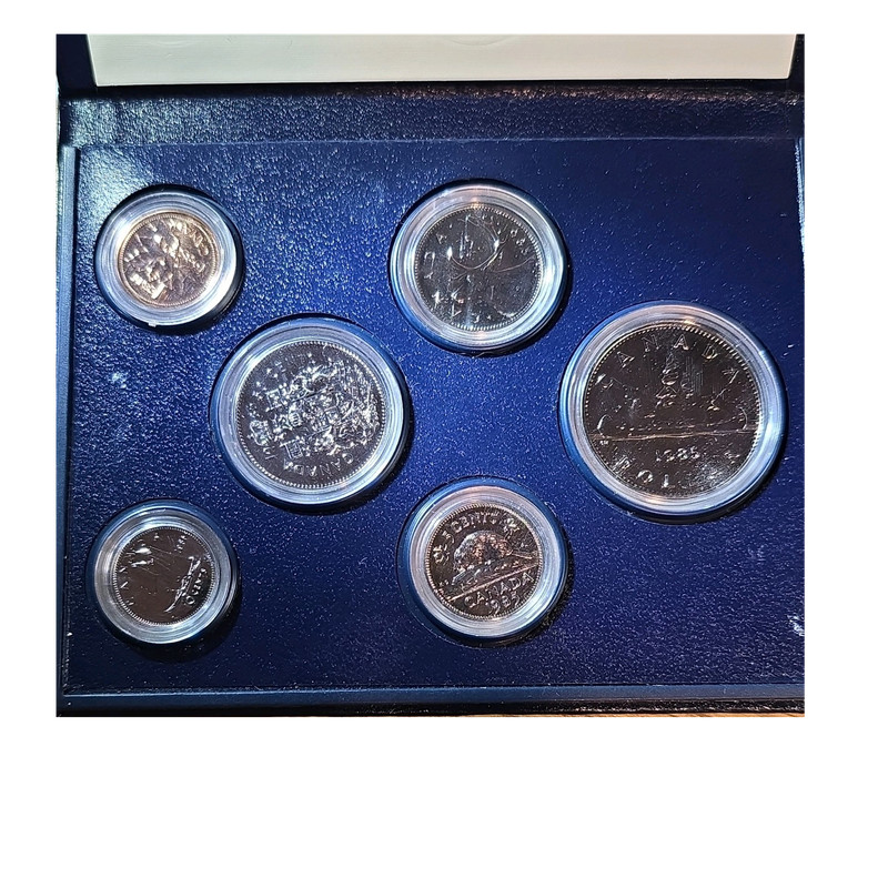 Canadian 1985 Uncirculated Coin Mint Set All Denominations in Case