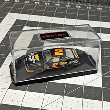 Action 1:64 Rusty Wallace 1992 Ford Thunderbird 2 Miller Genuine Draft w/ Case