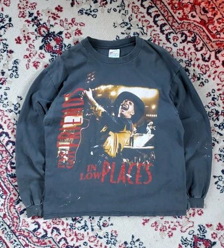 Garth Brooks Blame It On My Roots Friends In Low Places 1990s vintage concert t-shirt, vintage, single stitch, B+ condition