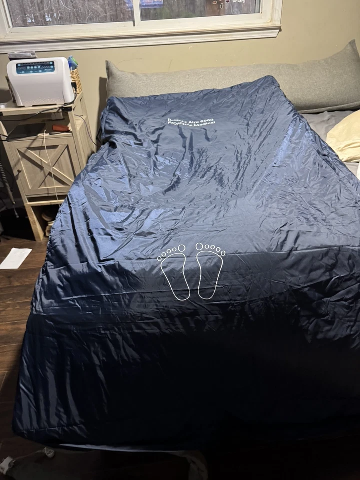 Alternating Air Pressure Mattress for Medical or Standard Bed with Electric Q... - Image 2 of 4