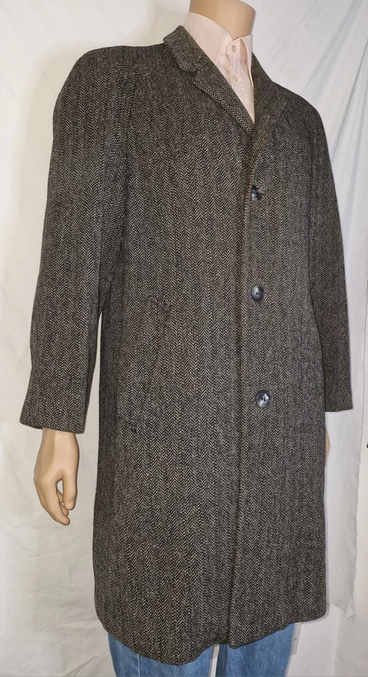 Vintage 1960s Men Lambs Wool Overcoat Size Medium Retro 60s - Image 2 of 4