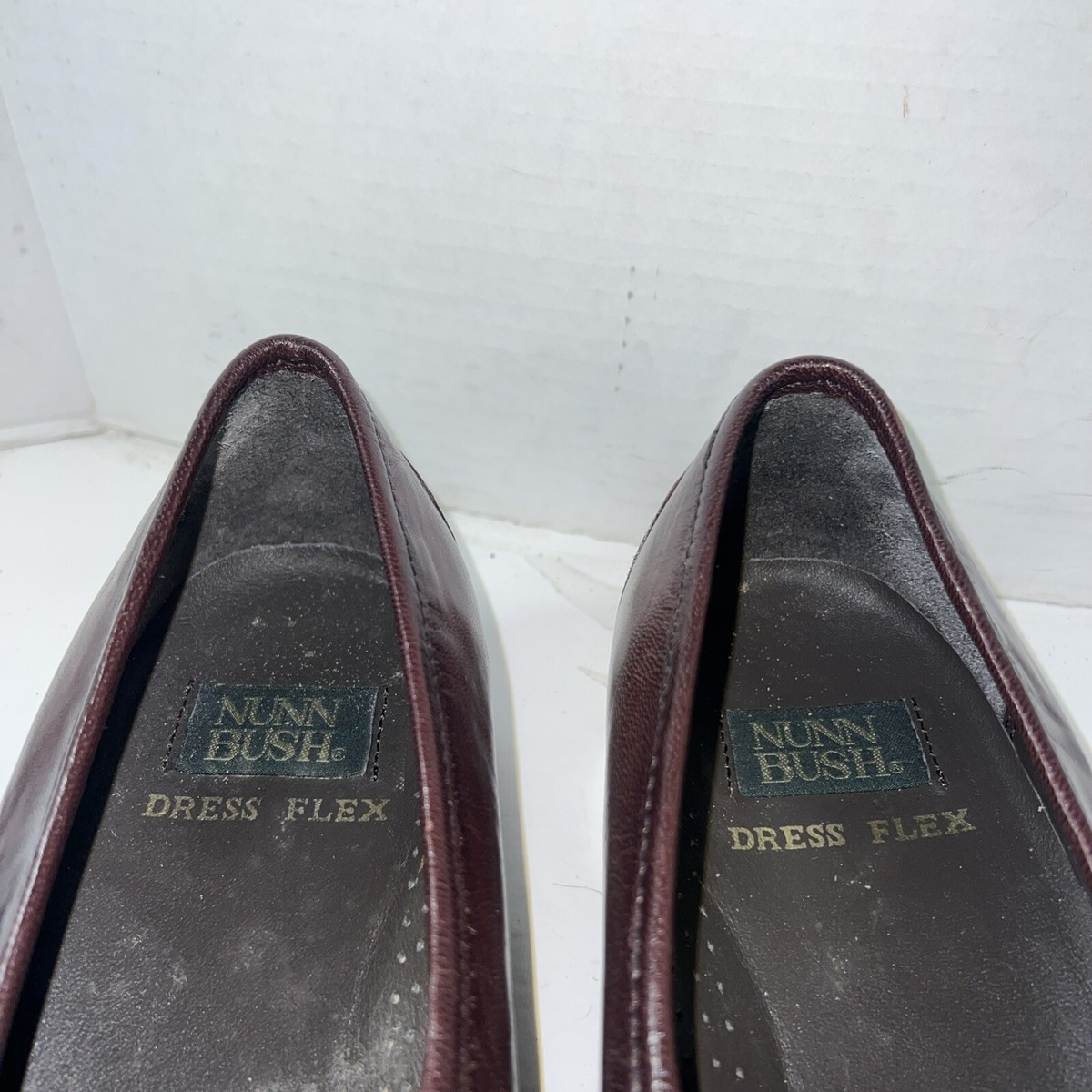 Nunn Bush Mens Dress Flex Burgundy Leather Moc Toe Tassel  display picture 1