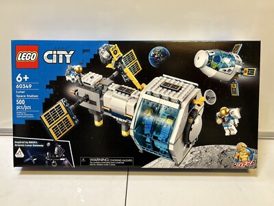 LEGO City 60349 Lunar Space Station 500 pieces NEW