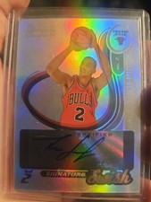 2007 Topps Signature Swish Level 2 Thabo Sefolosha Autograph Card #16/35 Bulls