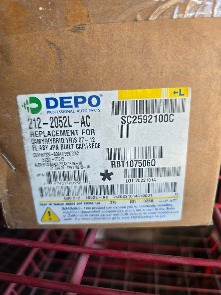 Luz antiniebla halógena del lado izquierdo/del conductor Toyota Camry 2007-2008 A-M P/n 212-2052L-AC Foto 4 de 4