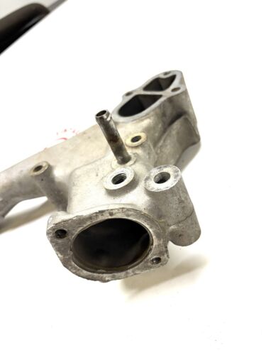 Mazda Rx7 FC S4 1986 - 1988 NA Water Pump Housing - Picture 3 of 4