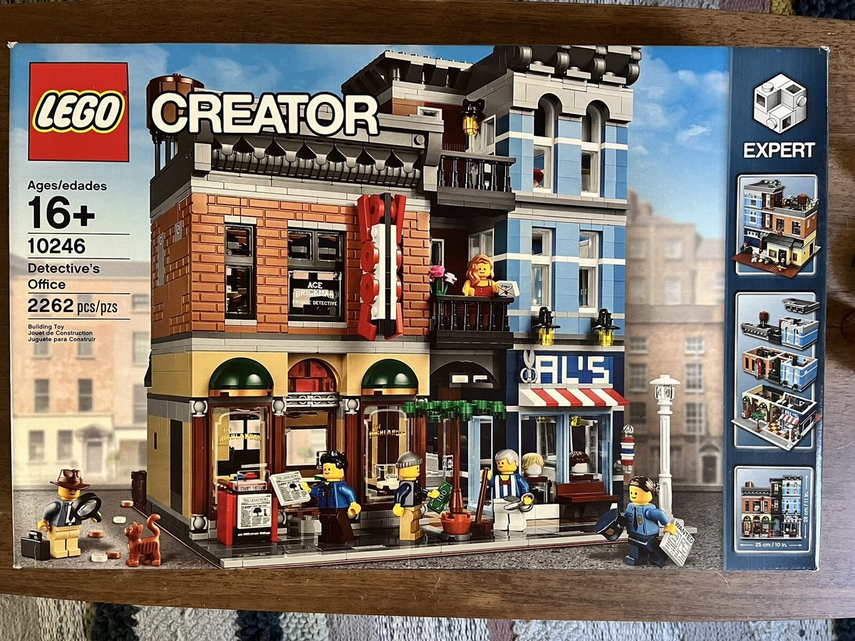 NEW AND SEALED!!! RETIRED LEGO CREATOR: Detective's Office Set (10246)