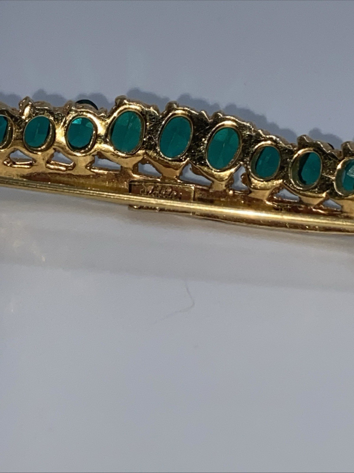 Exquisite Adele Simpson Vintage Green Cabochon & … - image 18