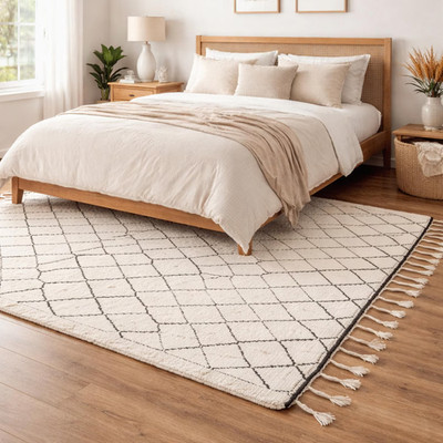 Handmade Berber Rug   Cream Moroccan Area Rug with Classic Diamond Pattern