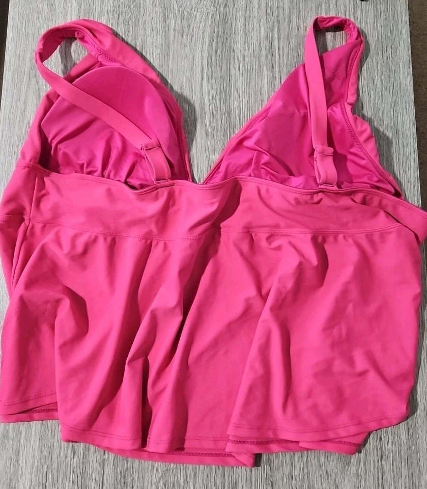 Old Navy Tankini Top Women 4X Pink Removable Pads Adjustable NWT  - Image 3 of 4