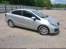 Used Wheel fits: 2016 Kia Rio Canada market 15x5-1/2 steel black Grade A