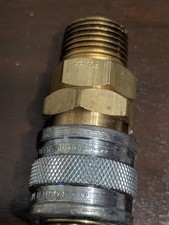 Foster 4 Series Quick Coupler 3/8" Body 3/8" NPT Air Hose Fittings