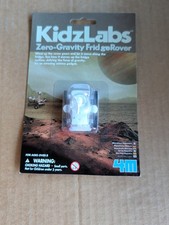 Kidzlabs Zero Gravity Fridge Rover Magnetic Science Moon Landing Wind Up Toy M74