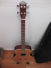 J Reynolds 1000A  4 String Acoustic Electric Bass w/Solid Spruce Top