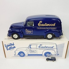 1994 ERTL Eastwood 1951 GMC Panel Van 1:25 Scale Die Cast Lockable Coin Bank-NIB