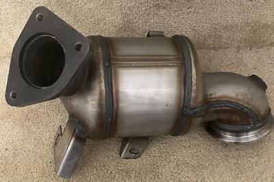 Qagea Manifold Catalytic Converter 16659 674-854 Fit for Chevy 11-16 Cruze Trax