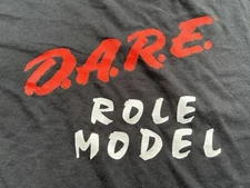 DARE Drugs Vintage Screen Stars Best T-Shirt Men’s Black XL