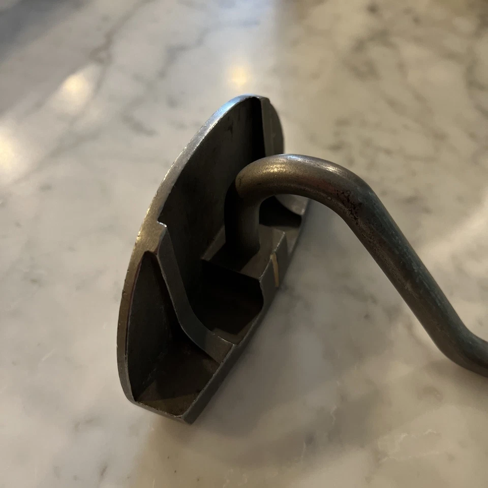 Cheetah II Putter by Lynx Adjustable Lie Angle Right Or Left Handed 34" - Image 2 of 4