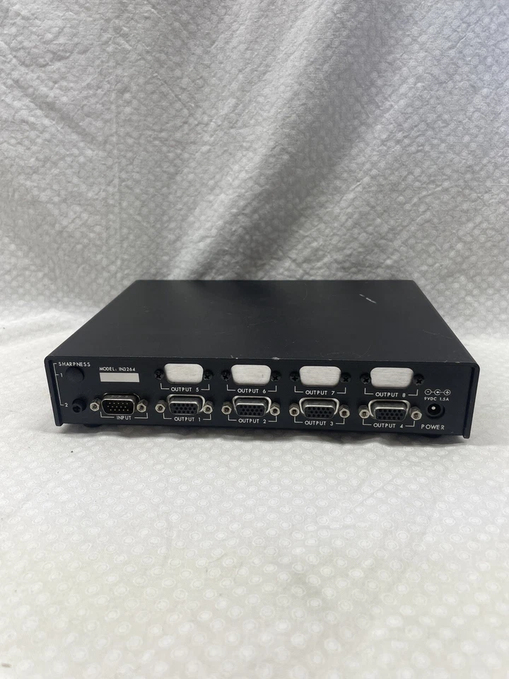 VGA Distribution Amplifier Inline Model IN3268 TV + Video Audio Accessory 8 Port - Image 3 of 3