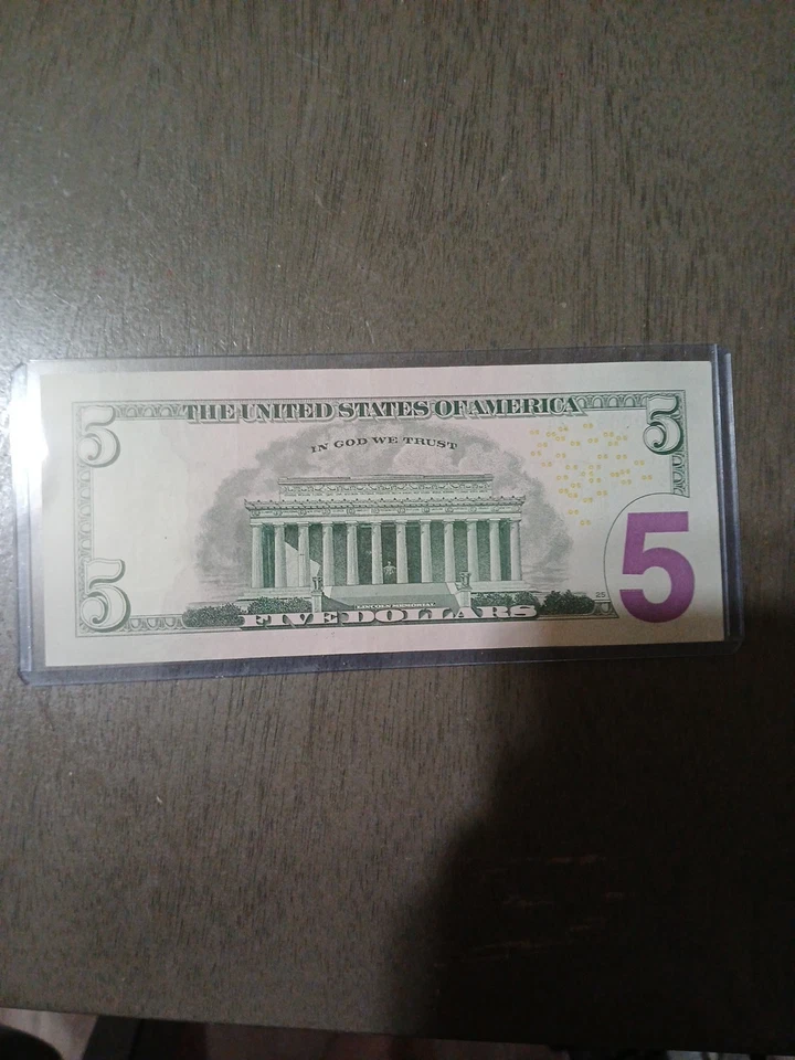 2021 5 Dollar Bill Star Note Low Run, Low Serial Number QF 00031124*. - Image 2 of 2