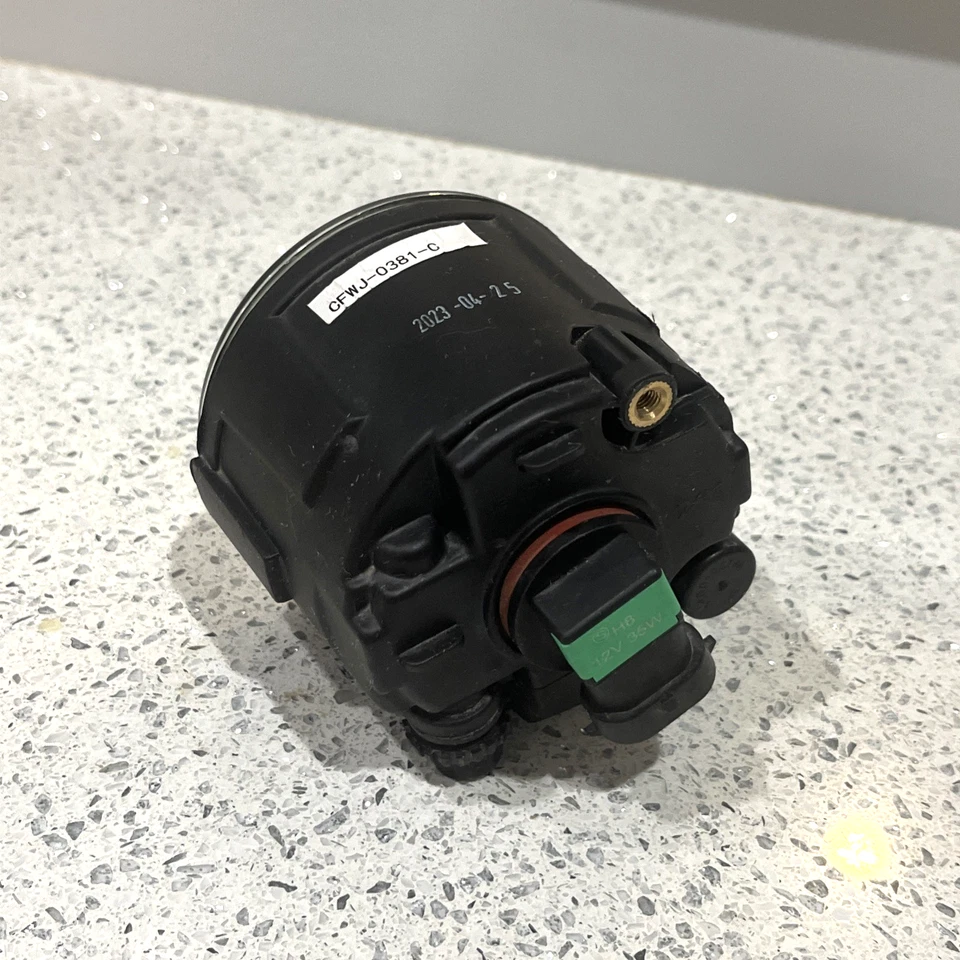 Infiniti G37 2010 2011 2012 sedán lámpara antiniebla con bombilla 190479 Foto 3 de 4