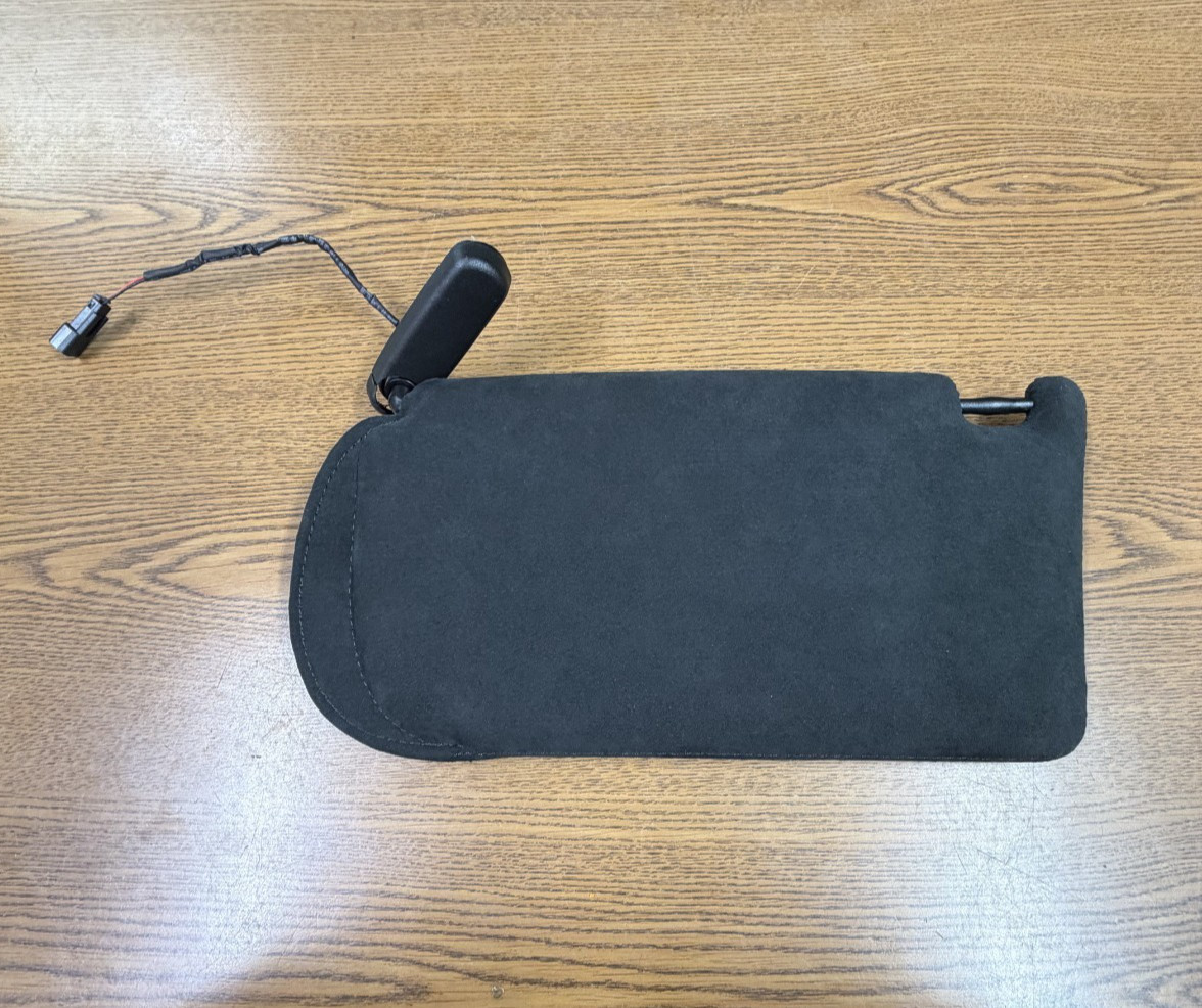 2003-2012 Maserati Quattroporte Right Front Passenger Sun Visor Shade Black OEM