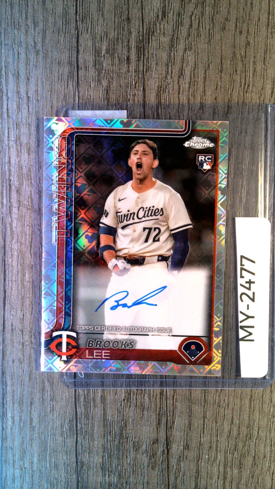 BROOKS LEE 2025 TOPPS CHROME #RABL ROOKIE AUTO LOGOFRACTOR