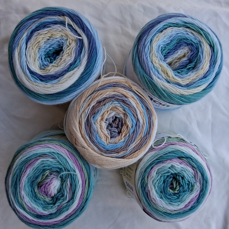 Lot of 5 Mixed Colors *Caron  SKINNY CAKES Yarn *Cupcake *Buttermint *Icing - Image 2 of 4