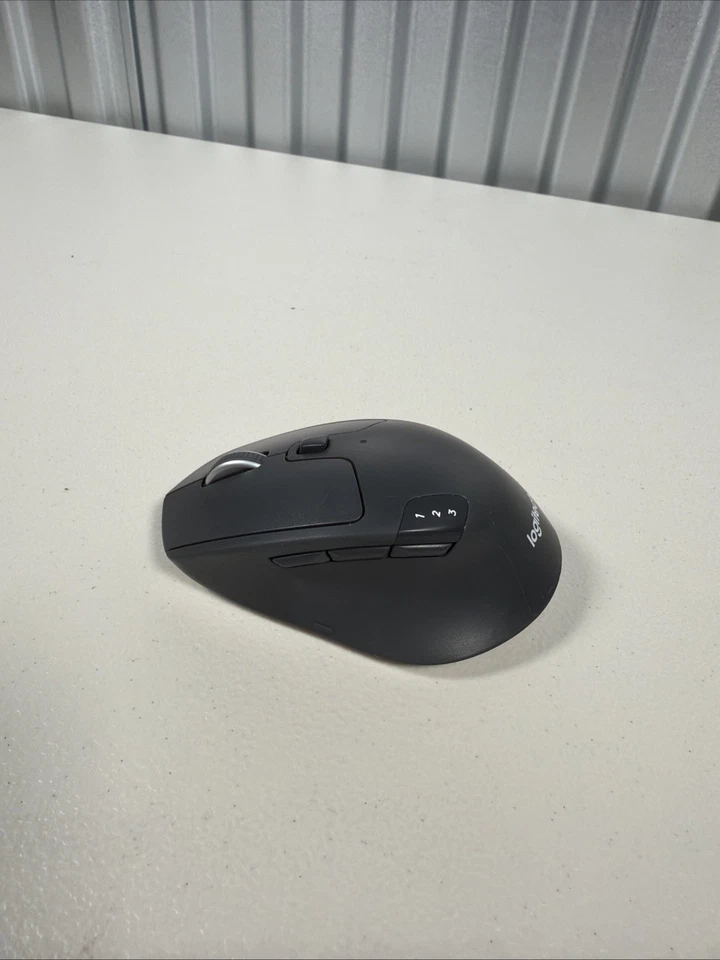 Logitech M720 Triathlon Multi-Device Wireless Mouse, Bluetooth w/ USB Dongle - Image 4 of 4
