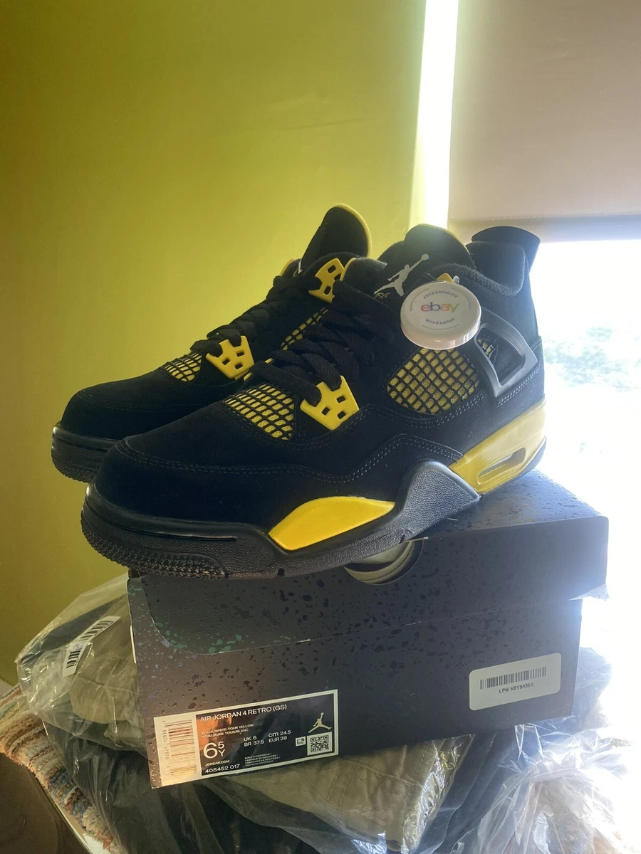 Jordan 4 Retro Thunder Size 6.5y