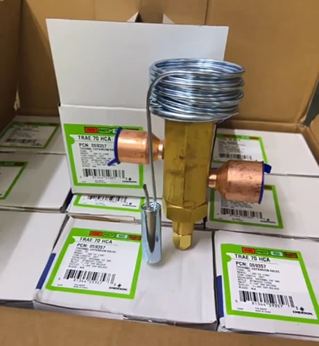 1PC New EMERSON thermal expansion valve TRAE70HCA 28*35mm Free Shipping