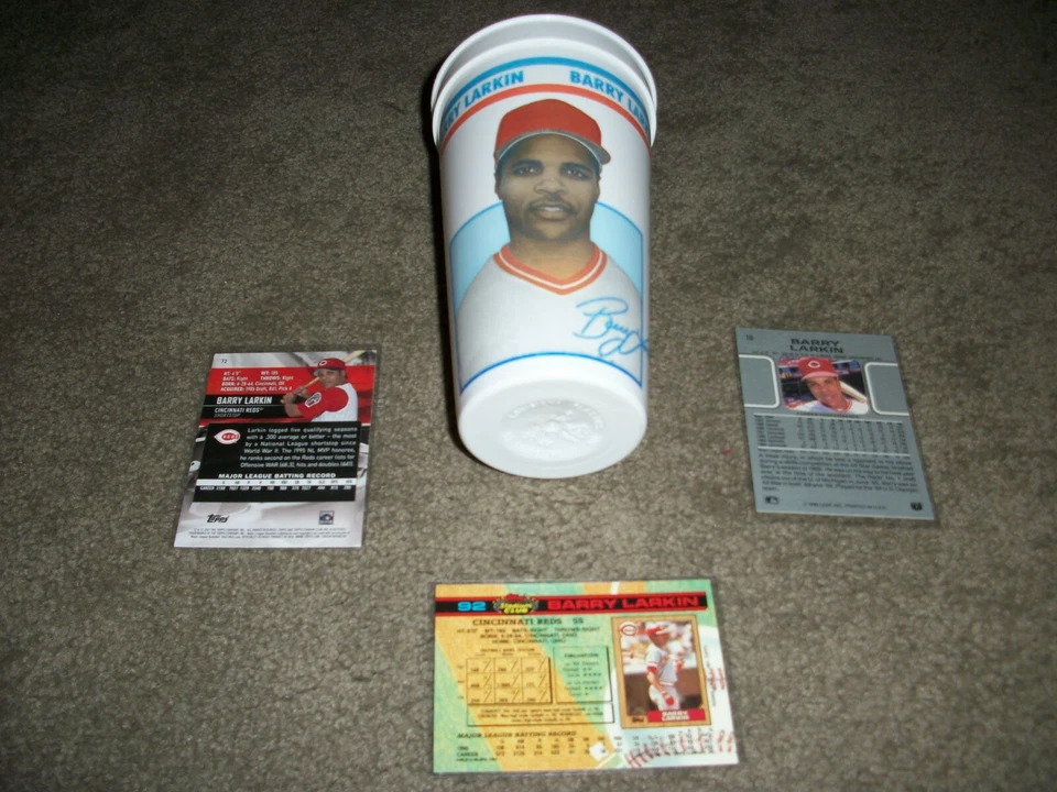 Barry Larkin 2021 Topps #72, 1990 Leaf #18, 1990 Topps #92 & 1994 Collectors Cup - Image 2 of 2