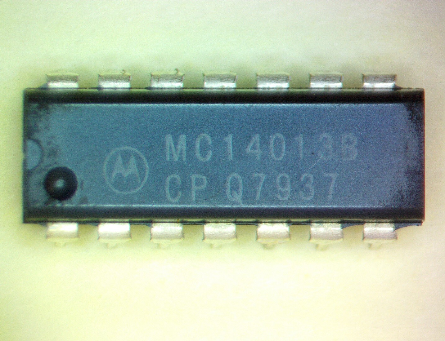 Foto 1 di 2